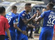 Persib Bandung Kokoh di Puncak Klasemen