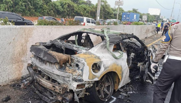 Wakil Jaksa Agung Tewas Kecelakaan di Tol Cibubur, Nih Penampakan Mobilnya