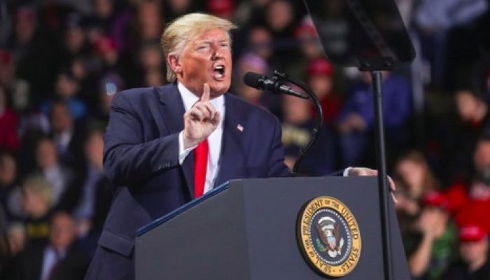 Trump Ingatkan Rakyatnya Sesuatu Mengerikan: Akan Banyak Orang yang Meninggal