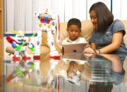 Eits, Anak Demam Jangan Buru-Buru Diberi Obat Pereda