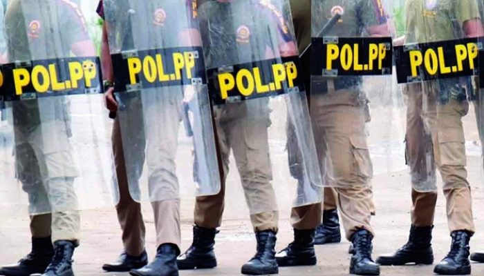 Pasar Tradisional di Jakarta Dijaga Ratusan Anggota Satpol PP