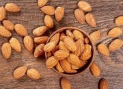 Manfaat Luar Biasa Minyak Almond untuk Kesehatan Rambut