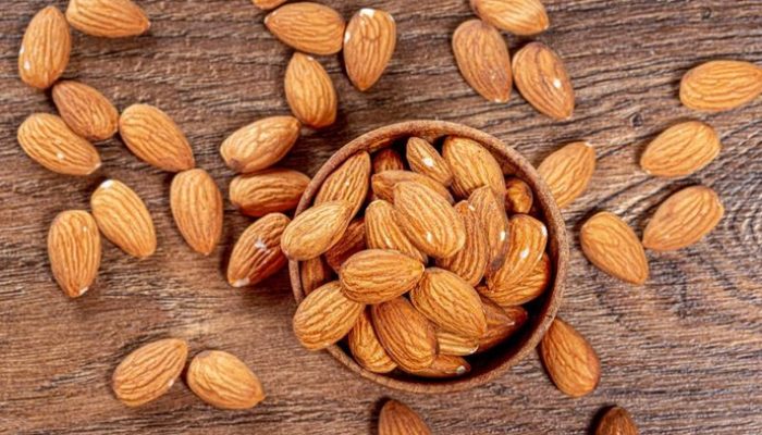 Manfaat Luar Biasa Minyak Almond untuk Kesehatan Rambut