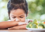5 Trik Mudah Anak Mau Makan Buah dan Sayuran