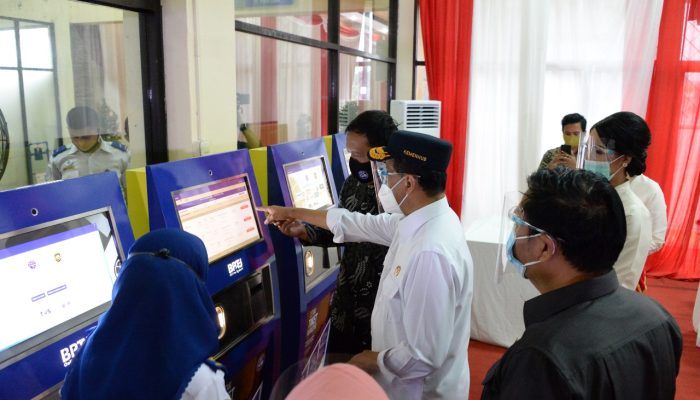 Menhub Harap E-Tiketing dan Aplikasi Lacak Trans Kurangi Risiko Penyebaran Covid-19 di Transportasi Umum