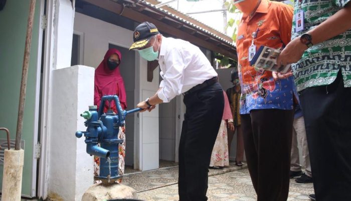 Bangun Semangat Revolusi Mental Lewat Perbaikan Fasum