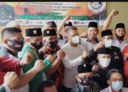 Forum Lintas Ormas Gelar Jumat Berkah Bagi Masker dan Nasi Box