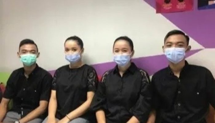 Viral! Pasutri Kembar Ini Ngaku Sering Tertukar