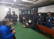 Informasi Cepat Dari BTS Batam, Petugas PLP Selamatkan Tiga Penumpang Kapal Boat Nahas