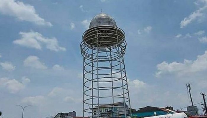 Netizen Berang Tugu Pamulang Hanya Jadi Tulang