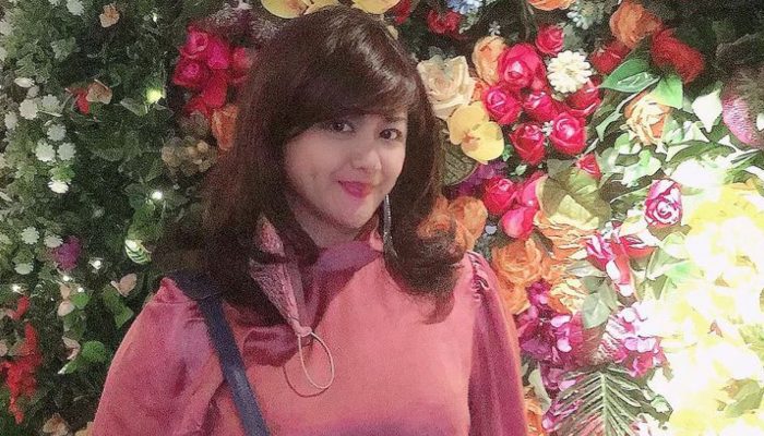 Dicekik dan Diseret Suami, Yuyun Sukawati ‘Jin & Jun’ Lapor Polisi