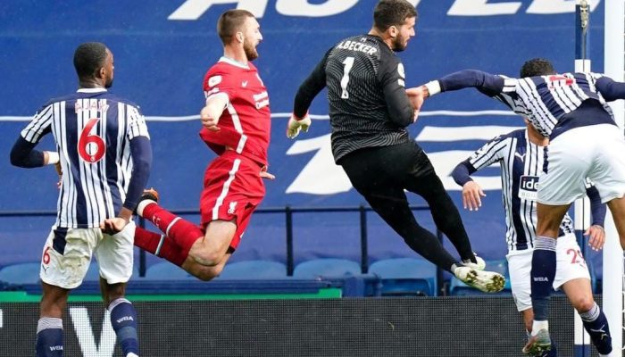 Untung Ada Alisson, Liverpool Berhasil Kalahkan West Bromwich 2-1