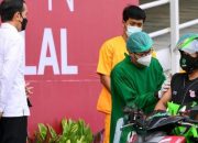Presiden Minta Proses Vaksinasi Bisa Capai 700 Ribu Dosis per Hari