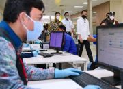 Didaulat Pelabuhan Tersibuk di Indonesia, Jokowi Awasi Pelaksanaan Vaksinasi di Tanjung Priok