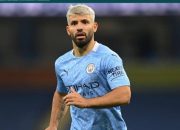 Sergio Aguero Resmi Berseragam Barcelona