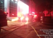 Bangunan di Kawasan Kantor BPOM Terbakar