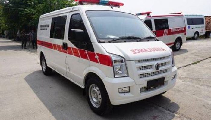 Polisi Tindak Pengendara yang Halangi Mobil Ambulans di Tangsel