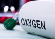 Kemenkes Bersma PT KAI Kirim 20 Ton Oksigen ke Jawa Timur