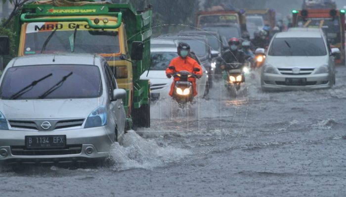 BMKG Ingatkan Masyarakat Waspada Potensi Cuaca Ekstrim