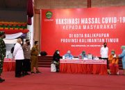 Presiden Jokowi Tinjau Pelaksanaan Vaksinasi Covid-19 di Kota Balikpapan