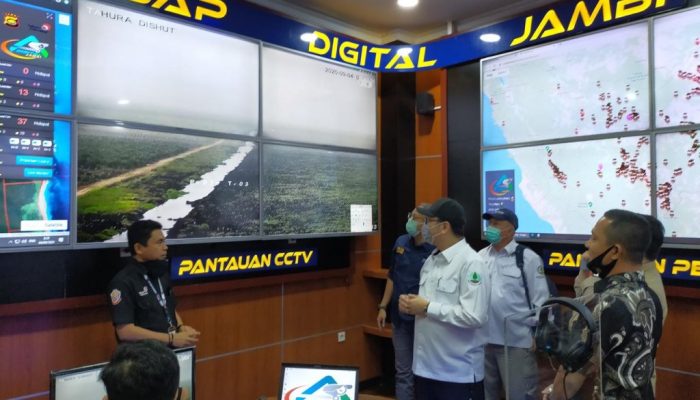 Deteksi Kebakaran Hutan Dengan Asap Digital Nasional