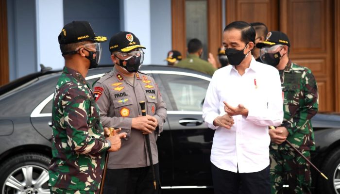Tinjau Vaksinasi, Presiden Jokowi Terbang ke Lampung