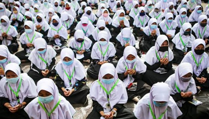 Presiden Jokowi Teken Perpres Tentang Pendanaan Penyelenggaraan Pesantren