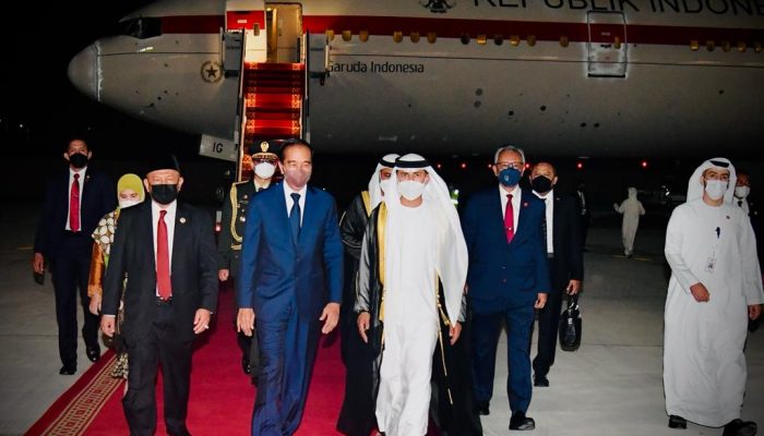 Presiden Jokowi dan Rombongan Tiba di Abu Dhabi