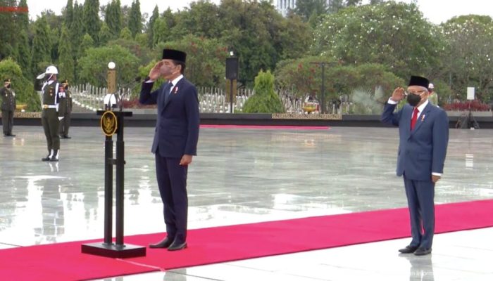 Peringati Hari Pahlawan, Presiden Jokowi Pimpin Upacara Ziarah Nasional