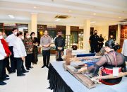 Tinjau Pameran IKM Bali Bangkit, Presiden Apresiasi Produk Pengrajin Bali
