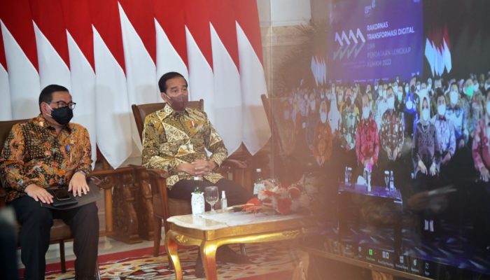 Presiden Targetkan 20 Juta UMKM Masuk Marketplace di Ini