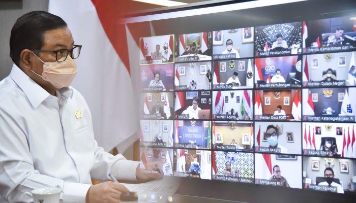 Pemerintah Siapkan Bantuan Tunai Bagi 2,76 Juta PKL dan Nelayan