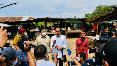 Presiden Minta Kasus Minyak Goreng Diusut Tuntas