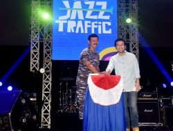 Wagub Jatim Bersama Pangkoarmada II Buka Navy Jazz Traffic Festival 2022