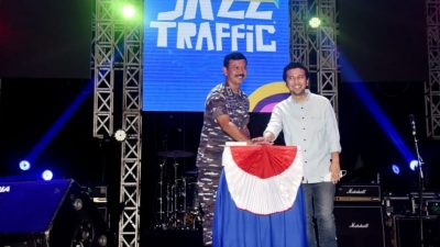 Wagub Jatim Bersama Pangkoarmada II Buka Navy Jazz Traffic Festival 2022