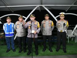 Kakorlantas Dampingi Kapolri Tinjau Arus Balik di Cikampek Utama