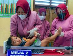 Pemerintah Reaktivasi 300 Ribu Posyandu, Tingkatkan Layanan Kesehatan Ibu dan Anak