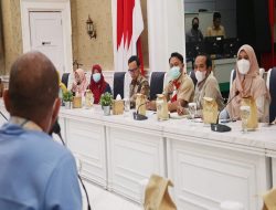 Sebanyak 17 Mahasiswa Asing Program KNB Dikenalkan Budaya dan Sejarah Bogor