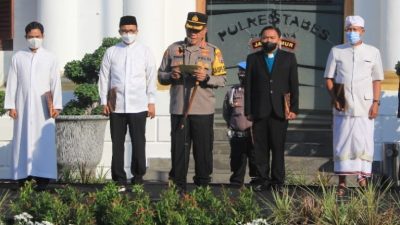 Polrestabes Surabaya Gelar Doa Bersama Lintas Agama