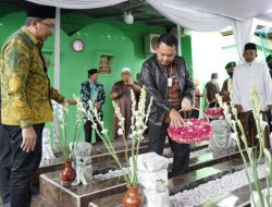 Kasad Izinkan Pemkab Sidoarjo Revitalisasi Makam Guru KH. Hasyim Ashari
