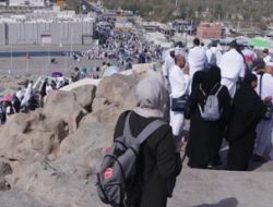 Jemaah Haji Gelombang Kedua Mulai ke Madinah, Tetap Waspadai Faktor Risiko