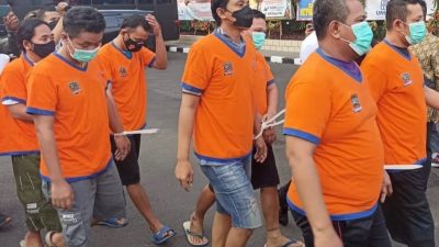 Satreskrim Polrestabes Surabaya Bekuk Komplotan Polisi Gadungan