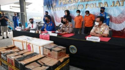 Ditpolairud Polda Jatim Ungkap Sindikat Penyelundupan Benih Lobster