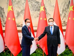 Presiden Jokowi Lakukan Pertemuan Bilateral dengan Perdana Menteri Tiongkok