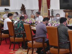 Presiden Jokowi Minta Percepatan Vaksinasi Booster bagi Masyarakat