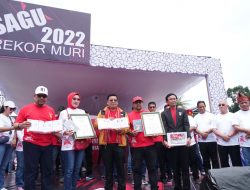 NFA Dorong Pangan Lokal Gantikan Gandum dalam Acara Pemecahan Rekor Muri Sajian Makanan Olahan Sagu