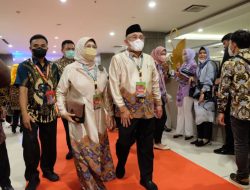 Kenakan Batik Khas Depok, Wali Kota Idris Hadiri Malam Gala Dinner Apeksi XV
