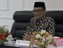 Legislator PKS Ingatkan Nadiem soal Guru dan Tenaga Kependidikan