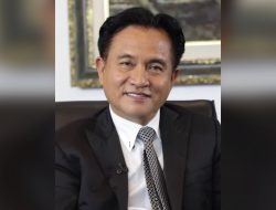 Yusril: Saya Menyayangkan Pencabutan Gugatan ‘Ijazah Palsu Jokowi