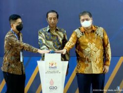 Luncurkan Kemitraan Inklusif UMKM Naik Kelas, Presiden Jokowi Ingin Pengusaha Besar dan UMKM Kompak